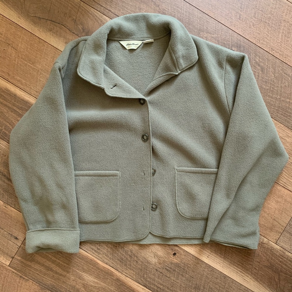 sweater/cardigan